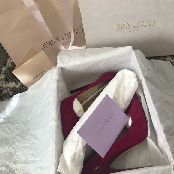 Jimmy Choo Kayomi Suede Pumps - Picture 7 of 8